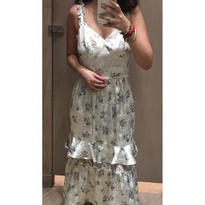 Off white/ivory dress 💓 vintage style